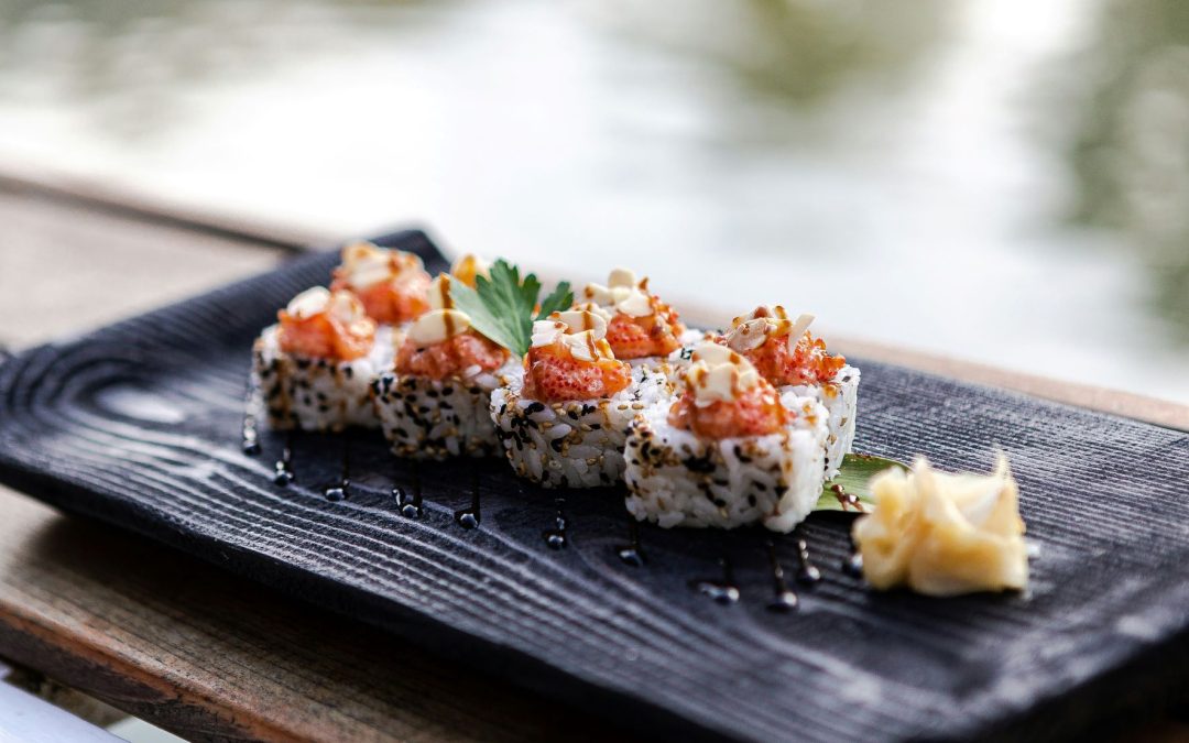 Try the Best Spicy Tuna Roll in San Diego at Full Moon